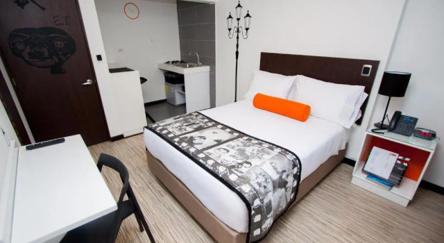 Двухместный номер Standard Hotel DC Feria