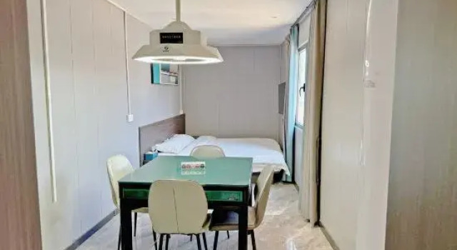 Люкс Shuiyunjian Business Hotel (South Wind Square Yuncheng Railway Station)