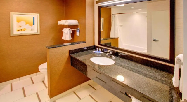 Номер Standard Fairfield Inn & Suites by Marriott Rehoboth Beach