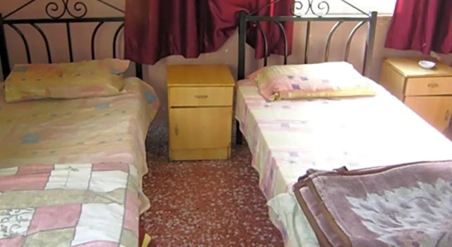 Четырёхместный номер Standard Roman Theater Hotel