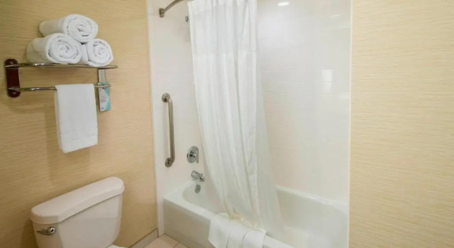 Четырёхместный номер Standard Fairfield Inn & Suites by Marriott Greenville Simpsonville