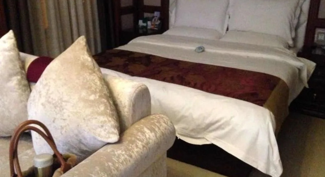 Dengfeng Green Hotel, Rezervovat Hotel Dengfeng Henan