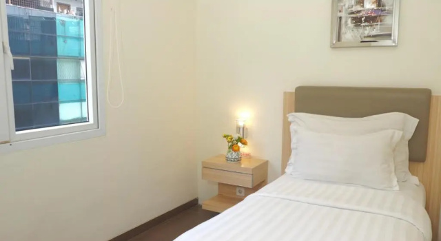 Standard Einzel Zimmer dprimahotel WTC Mangga Dua