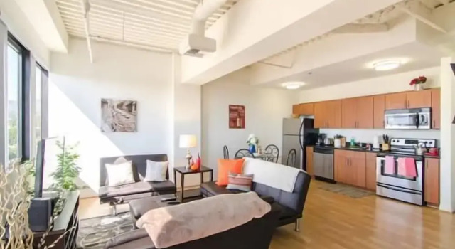 Апартаменты Hollywood Highrise 0 Bedroom Studio By Senstay