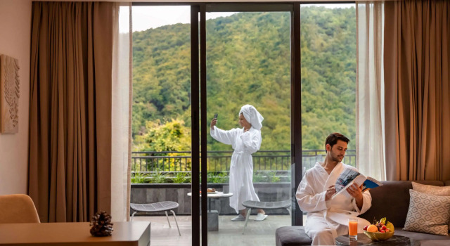 Двухместный клубный номер Standard с балконом Hyatt Regency Dehradun Resort and Spa