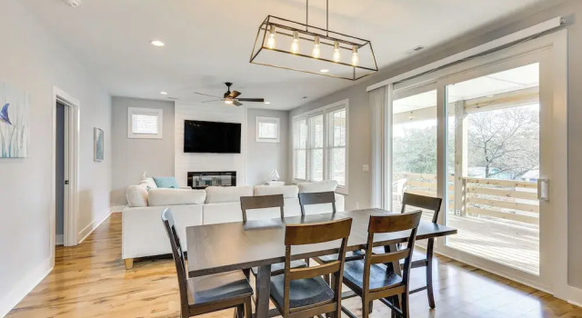 Family Home on Oak Island: 1 Mi to Beach & Pier!