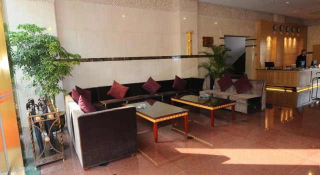 Qujing Municipal People's Congress Training Center Guesthouse, Buchen Sie Hotel Qujing Yunnan
