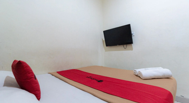 Номер Standard RedDoorz at Nagoya Indah Batam