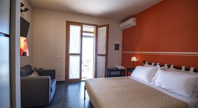 Country Resort Le Due Ruote, Забронировать Курортный отель Отели Альберезе с парковкой, Парковка