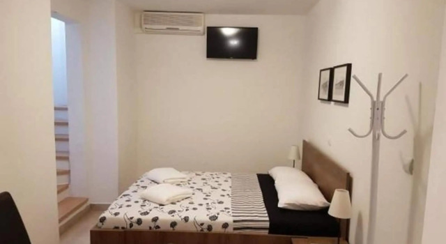 Rooms Baza, Забронировать Отель Отели Дубровника 3 звезды, рядом с Мост Франьо Туджмана, 3*
