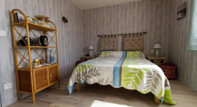 le chalet vendéen, จอง ชาเล่ต์ Saint-Hilaire-la-Forêt Vendée, ใกล้ สวนสนุกจำลองยุคก่อนประวัติศาสตร์