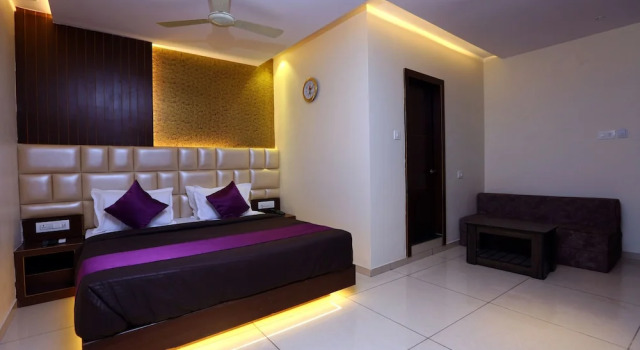Люкс Hotel Hindustan Residency Thane