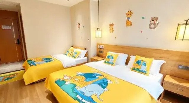 Семейный тент You lan Hotel (Chongqing East Railway Station Tea Garden East Railway Station Branch)