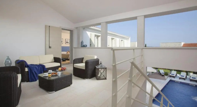 Вилла Villa Frida by HMZ Villas