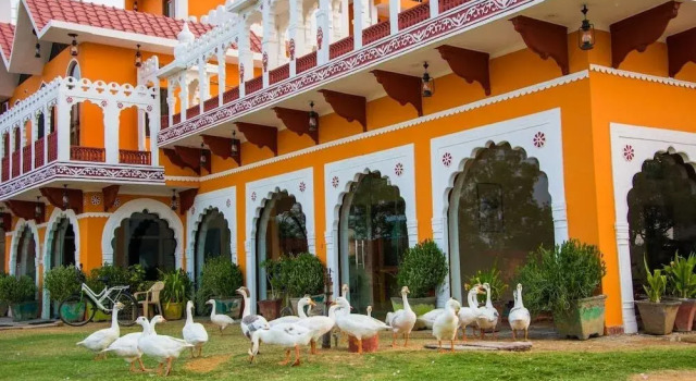 Banni Khera Farm Resort, Забронировать Фермерский дом Рохтак штат Харьяна