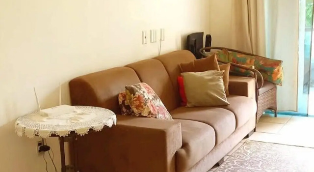Casa em Condomínio Charmoso Próximo ao Lider, Prenota Villa Hotel a Northern Brazil con parcheggio, Parcheggio