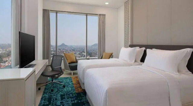Двухместный номер Deluxe с видом на горы Grand Mercure Lampung