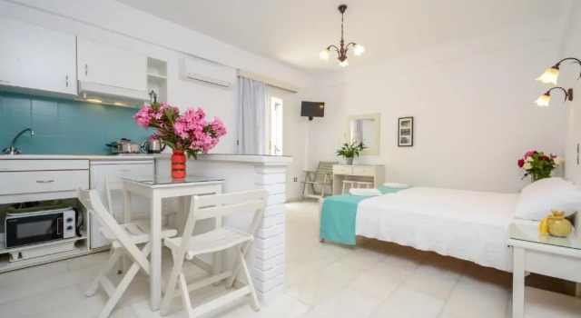 Студия Lygdamis Hotel