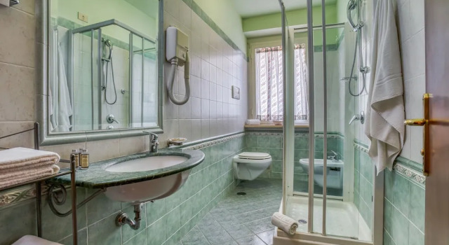 Четырёхместный номер Standard Hotel Des Reves - Al Poggio di Casalucense