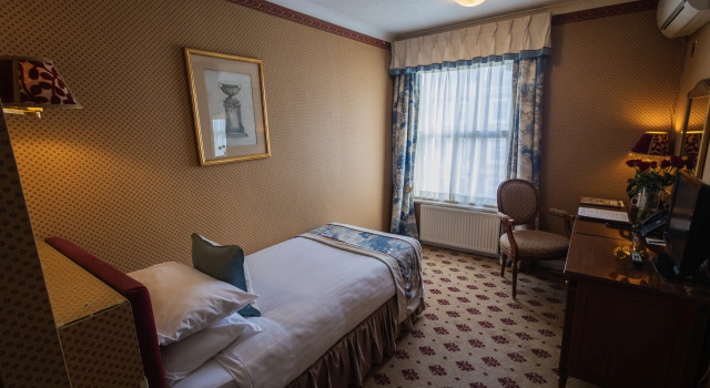London Lodge Hotel