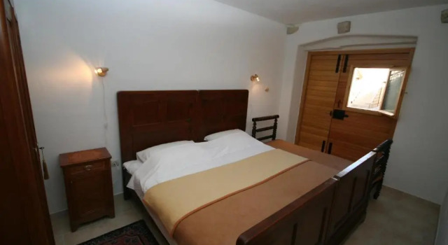 Апартаменты Цокольный этаж c 1 комнатой Guest House Lucijo