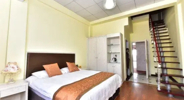 Люкс Deluxe Cixi Jiajia Business Hotel