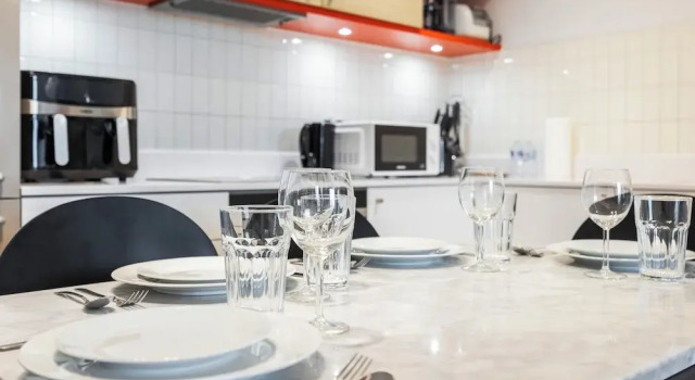Апартаменты Executive Hoola Cove Executive One Bed Apartment