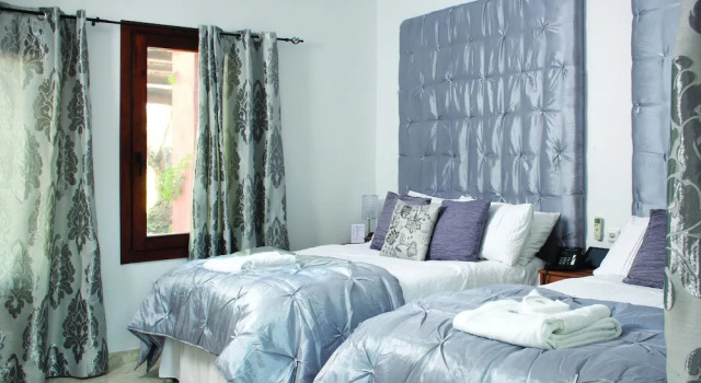 Bosque de Pere, Book Hotel Sant Antoni de Portmany 