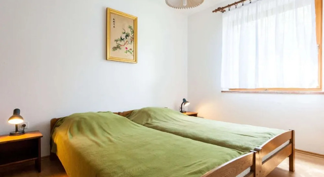 Nice Apartment With Terrace Near the Beach, Rezerwuj Apartament Hotele w Kvarner Islands z parkingiem, Parking
