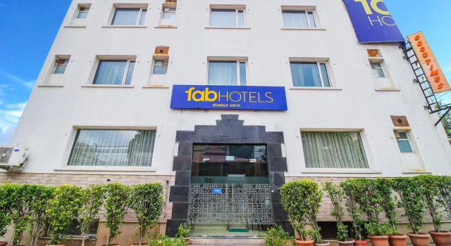 FabHotel Marble Arch - Nr. Karol Bagh Market