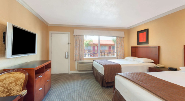 Om Park Inn and Suites El Cajon near San Diego