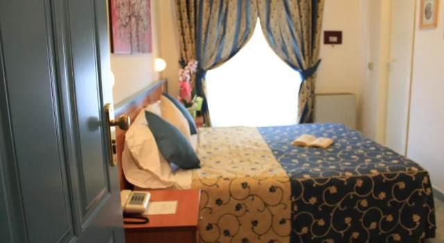 Двухместный номер Economy Hotel Paradise