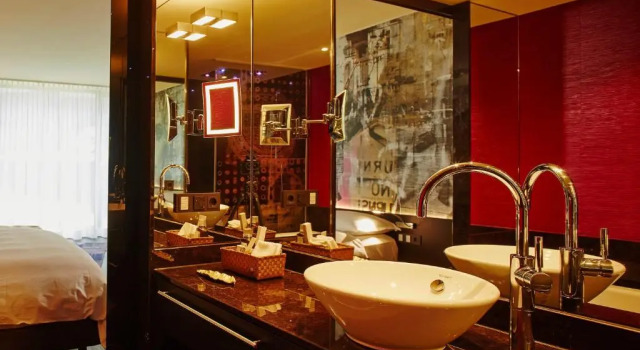 Апартаменты Superior Savoy Hotel