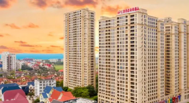 Red Pure Silver Beach Hotel (Beihai Yinzh an International Passenger Port Store), Rezerwuj Hotel Beihai Guangxi