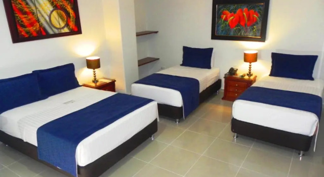 Четырёхместный номер Standard Cabecera Country Hotel