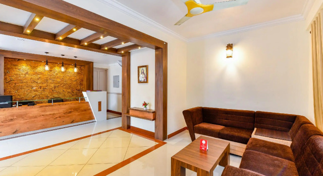 OYO Flagship 30720 Hotel Grand Casa