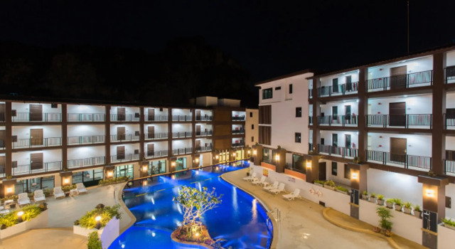 Номер Standard The Lai Thai Luxury Condominiums