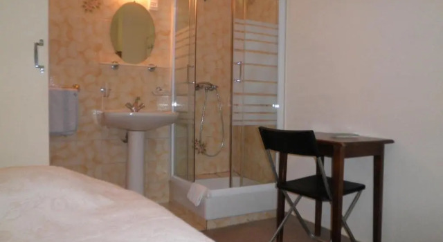 Одноместный номер Standard Au Nouvel Hôtel