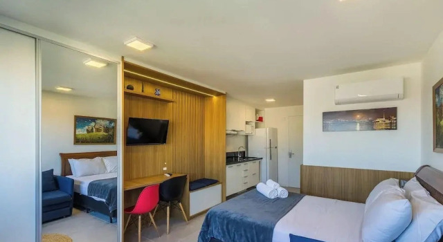 Condominium w/ Complete Leisure Facilities and Unbeatable Location in POA - Bles