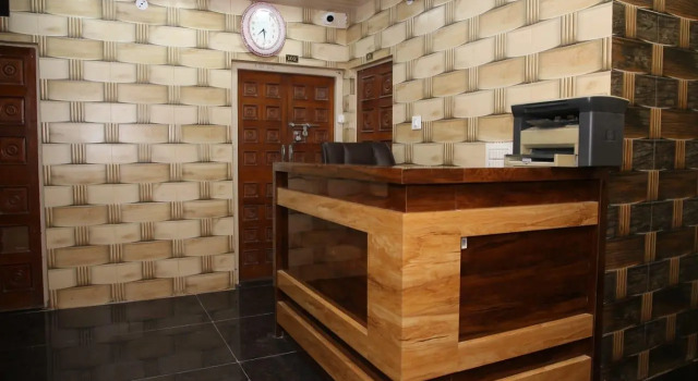 Hotel Yash Paradise