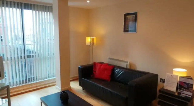 Апартаменты Standard City Crash Pad - West Street Apartments