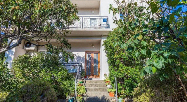 Villa Drago, Забронировать Апартаменты/квартира Отели Приморско-Горанской жупания с парковкой, Парковка