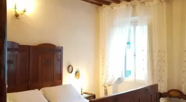 La Casa di Luigi, Book Hotel Montevarchi Valdarno