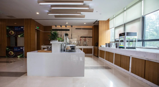 Holiday Inn Express Luoyang Xiyuan, Book Hotel Jian Xi 