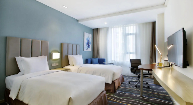 Трёхместный люкс Holiday Inn Express Langfang Park View by IHG