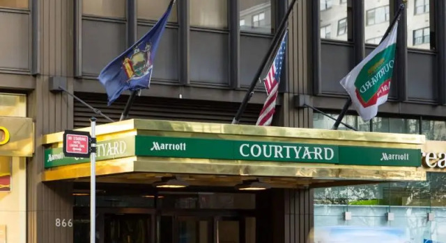 Courtyard New York Manhattan/ Midtown East