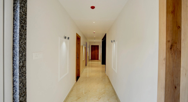 Super Townhouse Oak Banaras Central Railway Junction Formerly Sri Hari Inn