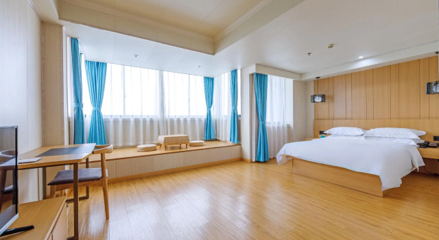 Starway Hotel Shanghai Fengxian Sports Center, Varaa Hotelli Fengxian Shanghai