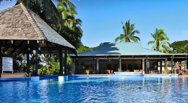 Четырёхместная вилла рядом с пляжем Anchorage Beach Resort
