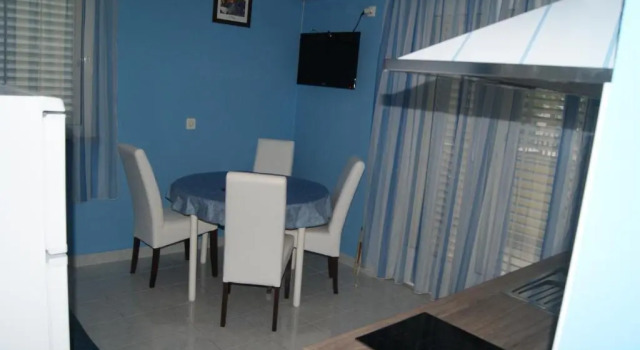 Апартаменты c 1 комнатой с балконом Apartments Marta - Zadar - near the sea